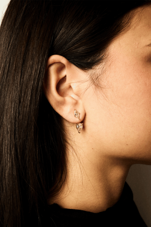 GOLDEN CRYSTAL DROP EARRING